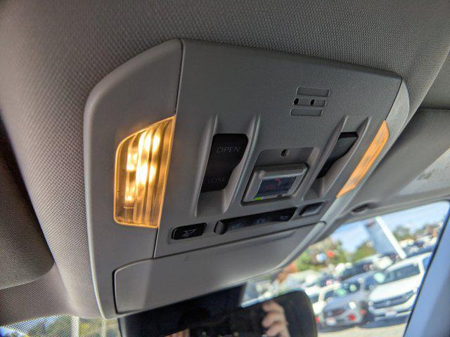 used 2020 Toyota Highlander car, priced at $29,777