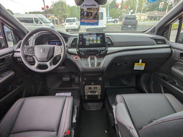 used 2024 Honda Odyssey car, priced at $84,777