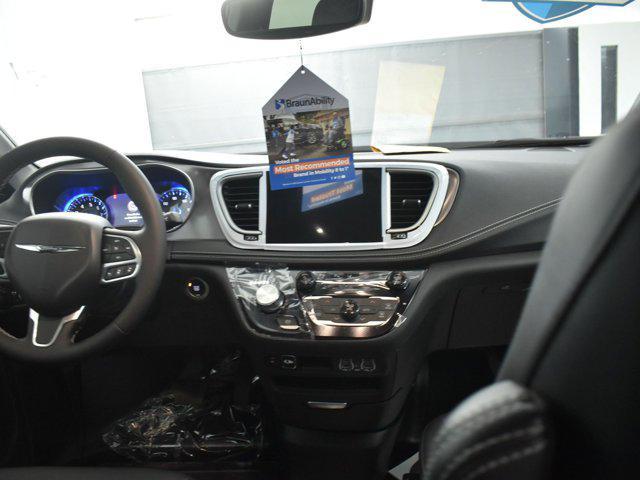 used 2025 Chrysler Pacifica car, priced at $78,886