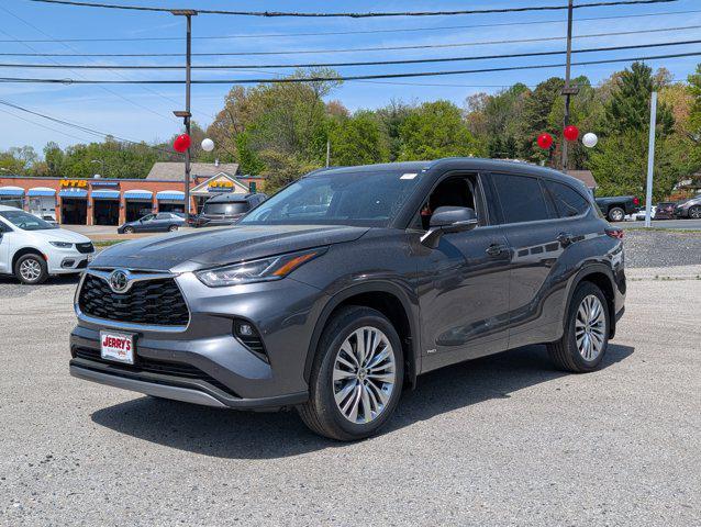 new 2025 Toyota Highlander Hybrid car, priced at $56,977