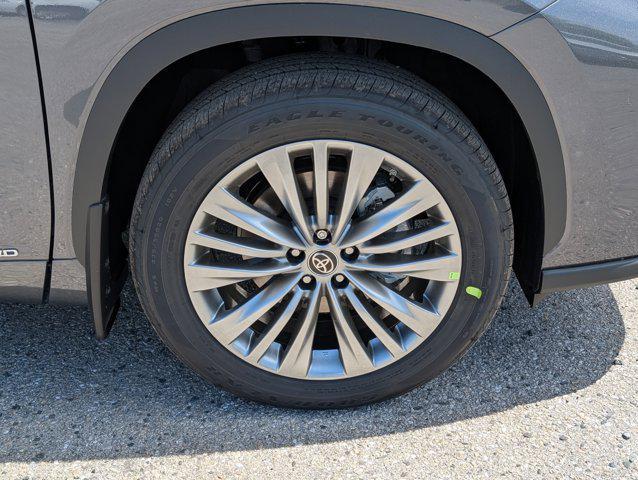 new 2025 Toyota Highlander Hybrid car, priced at $56,977