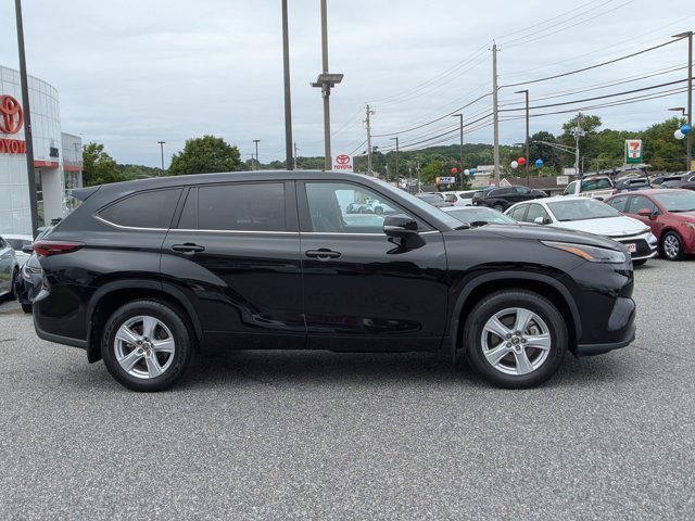 used 2024 Toyota Highlander car, priced at $40,777