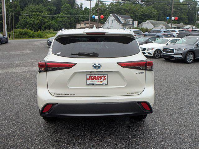 used 2020 Toyota Highlander Hybrid car, priced at $34,477