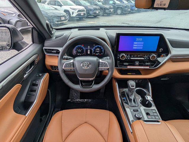 new 2025 Toyota Highlander car, priced at $55,867
