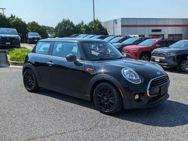 used 2018 MINI Hardtop car, priced at $16,977