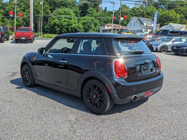 used 2018 MINI Hardtop car, priced at $16,977