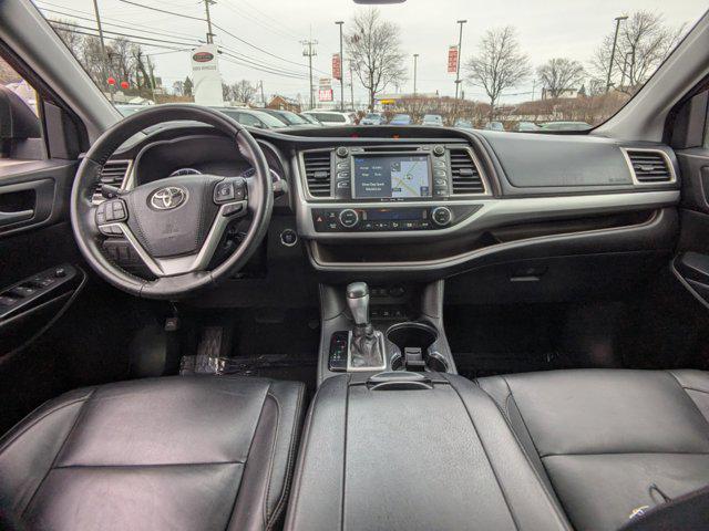 used 2018 Toyota Highlander car, priced at $27,988