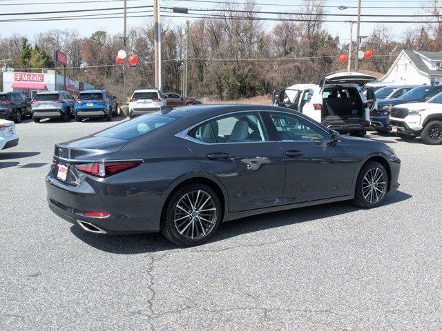 used 2025 Lexus ES 350 car, priced at $48,277