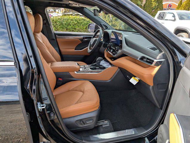 new 2025 Toyota Highlander Hybrid car, priced at $57,498