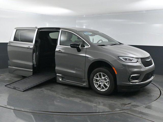 used 2025 Chrysler Pacifica car, priced at $84,449