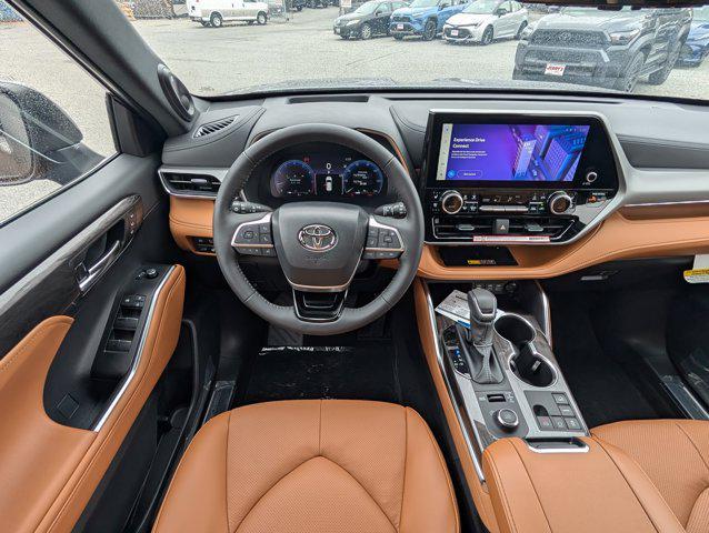 new 2025 Toyota Highlander car, priced at $55,807