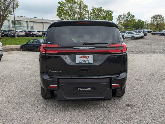 used 2022 Chrysler Pacifica car, priced at $57,888