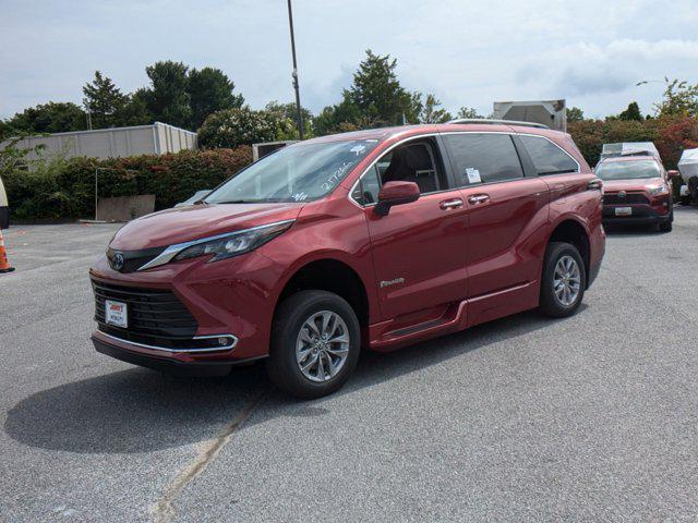 used 2024 Toyota Sienna car, priced at $88,988