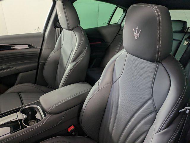 new 2025 Maserati Grecale car, priced at $93,365