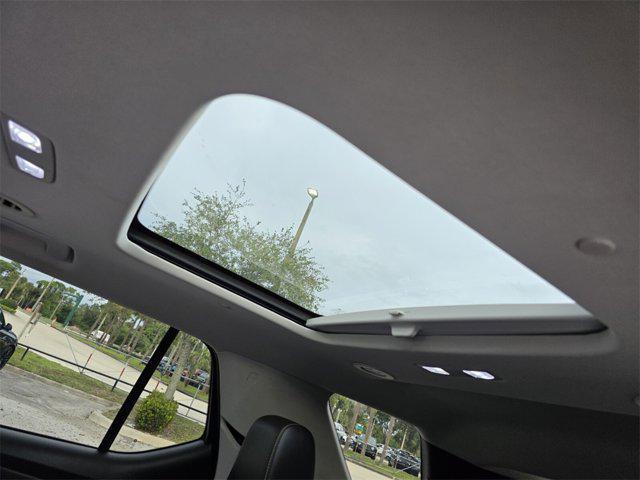 used 2020 Chevrolet Traverse car, priced at $24,000