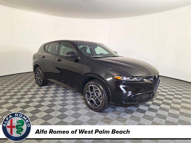 new 2025 Alfa Romeo Tonale car, priced at $38,625