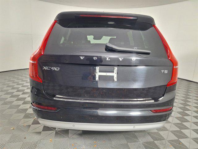 used 2022 Volvo XC90 car, priced at $34,662