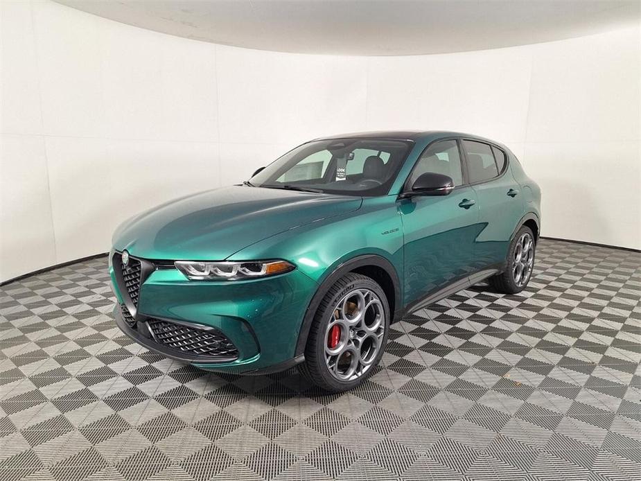 new 2024 Alfa Romeo Tonale car, priced at $54,340