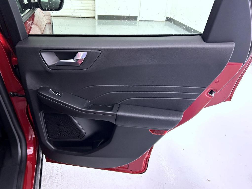 new 2025 Ford Escape car, priced at $30,684