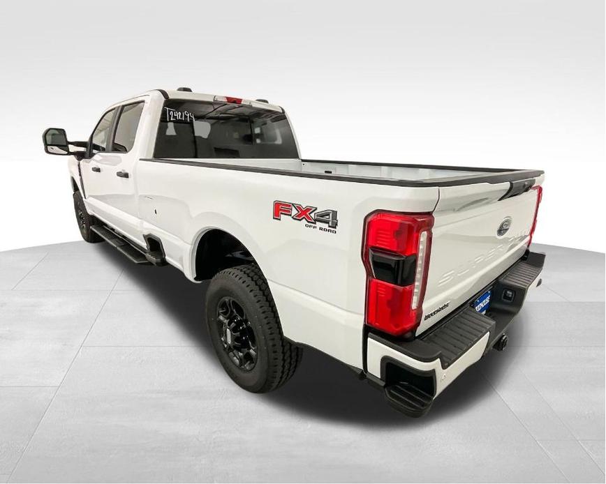 new 2024 Ford F-350 car, priced at $58,804