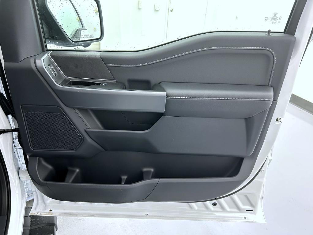new 2025 Ford F-150 car, priced at $53,567