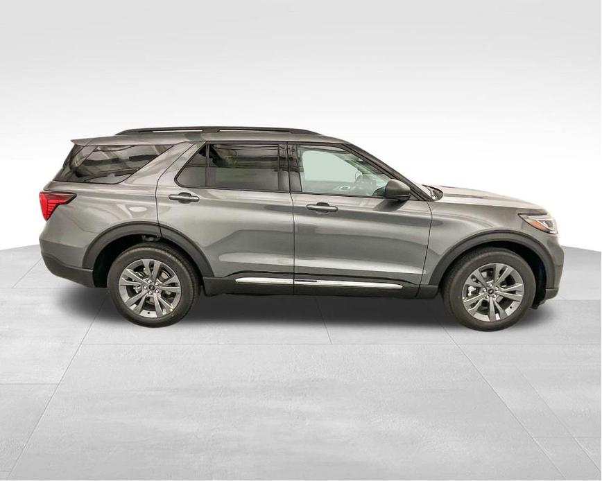 new 2025 Ford Explorer car, priced at $47,404