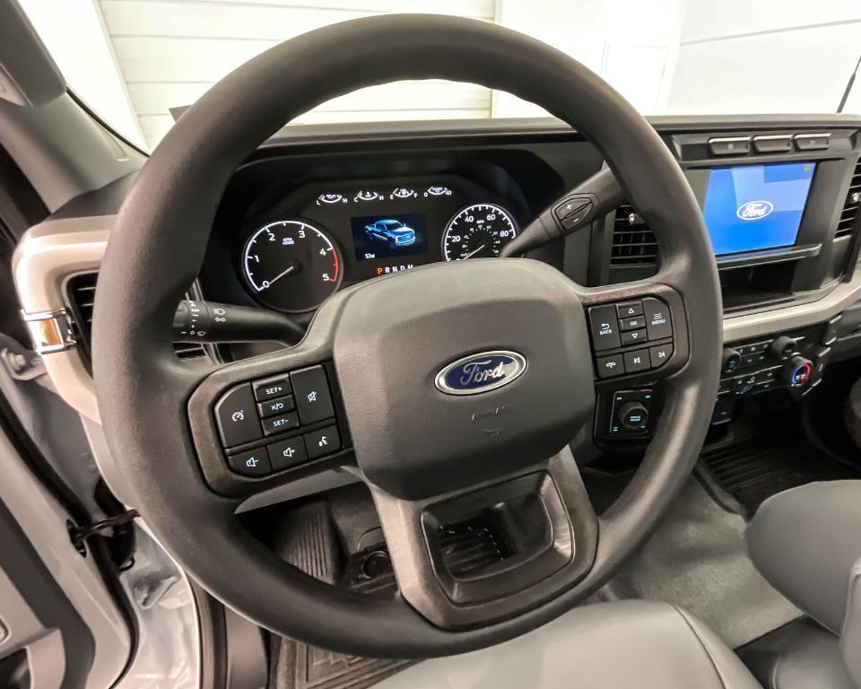 new 2024 Ford F-250 car, priced at $55,809