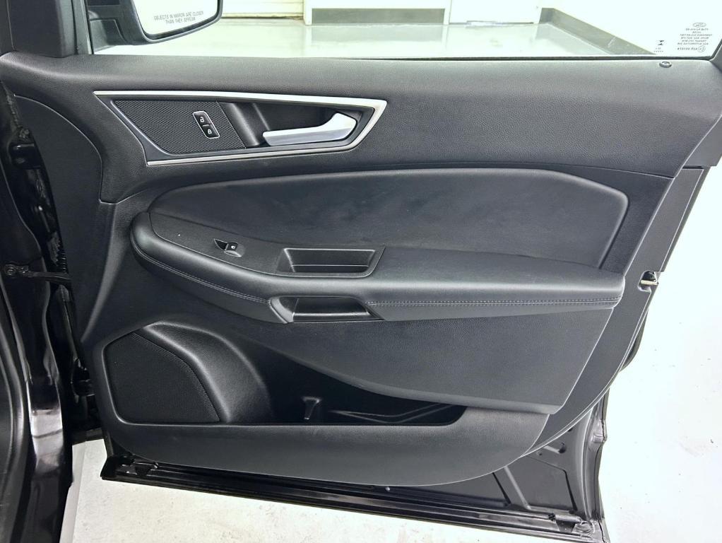 used 2024 Ford Edge car, priced at $27,634