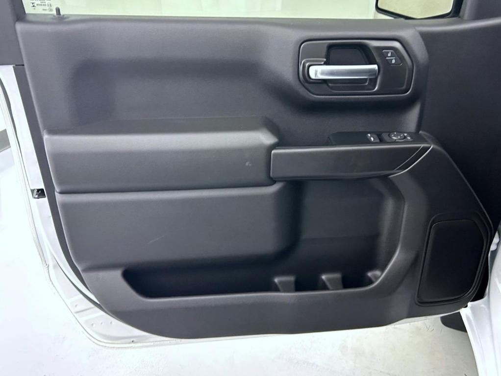 used 2024 Chevrolet Silverado 1500 car, priced at $33,616