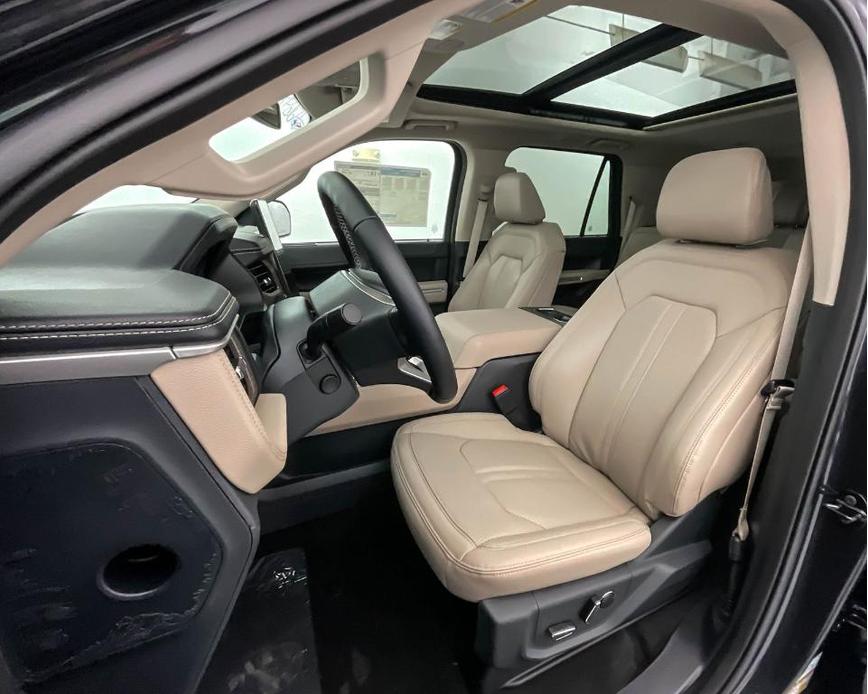 new 2024 Ford Expedition Max car, priced at $72,699