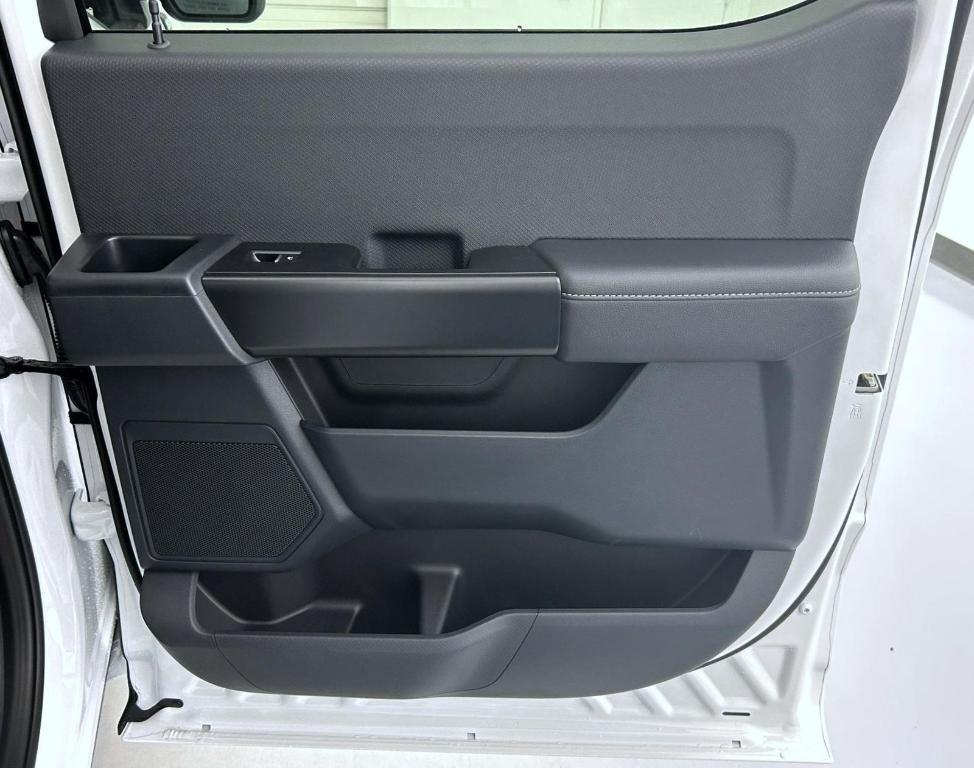 new 2025 Ford F-150 car, priced at $47,516