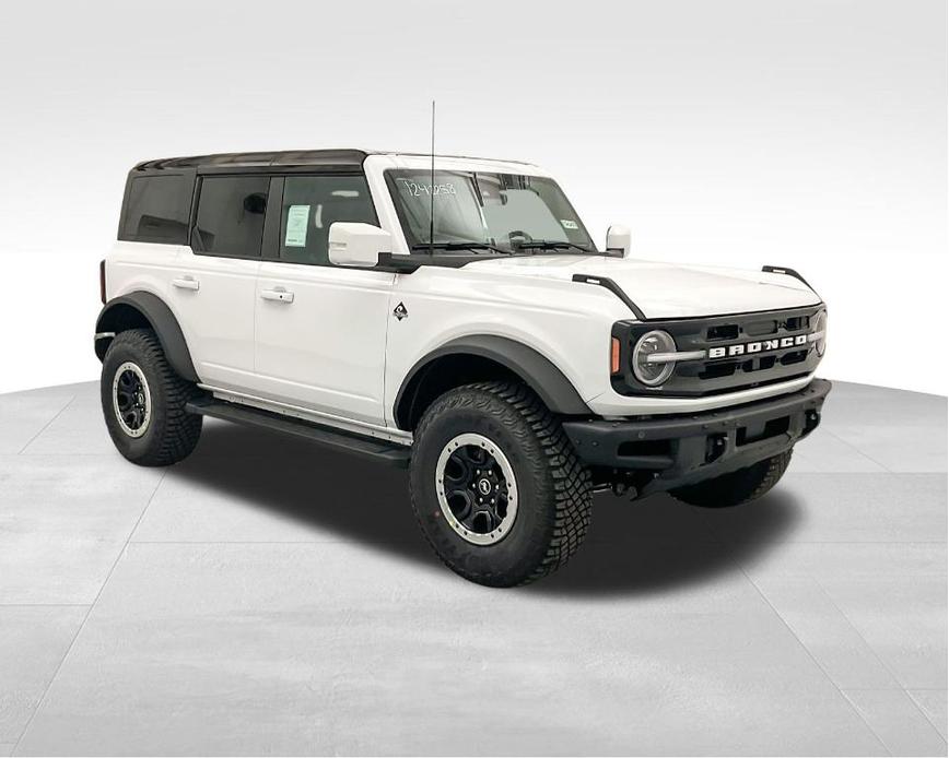 new 2024 Ford Bronco car, priced at $60,399