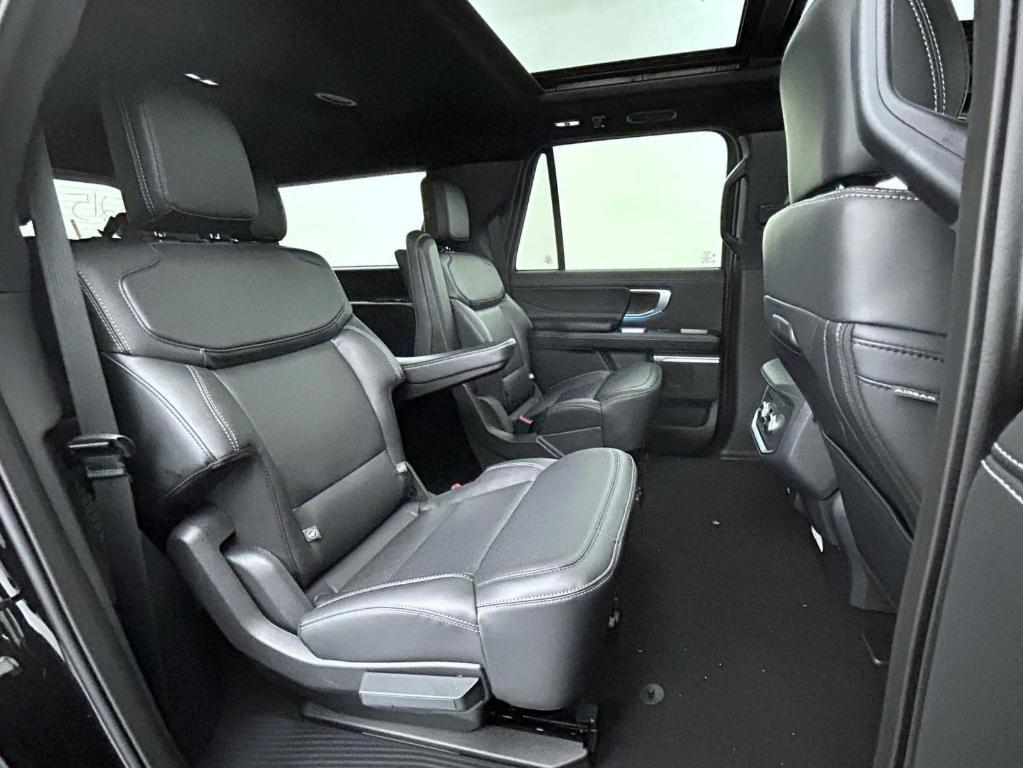 new 2025 Ford Expedition Max car, priced at $82,093
