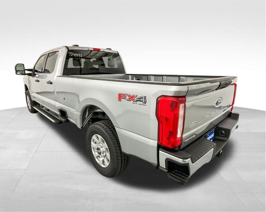 new 2024 Ford F-250 car, priced at $66,509