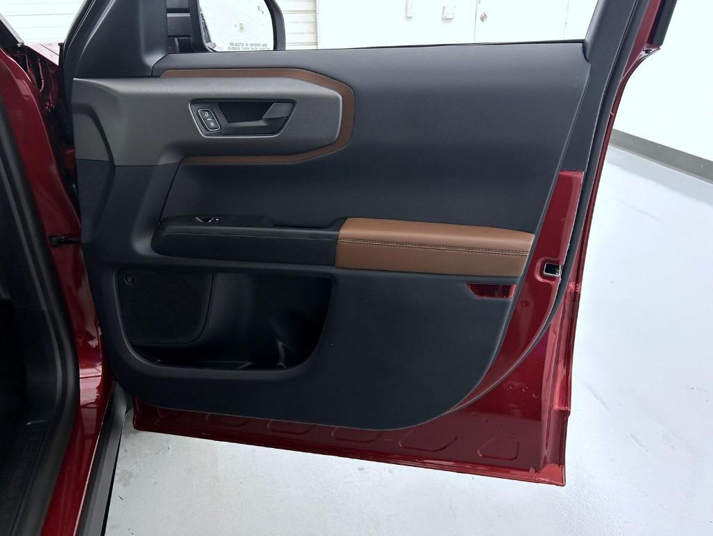 new 2025 Ford Bronco Sport car, priced at $36,992