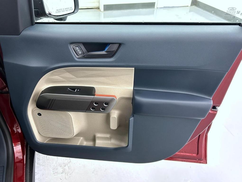 new 2025 Ford Maverick car, priced at $39,254