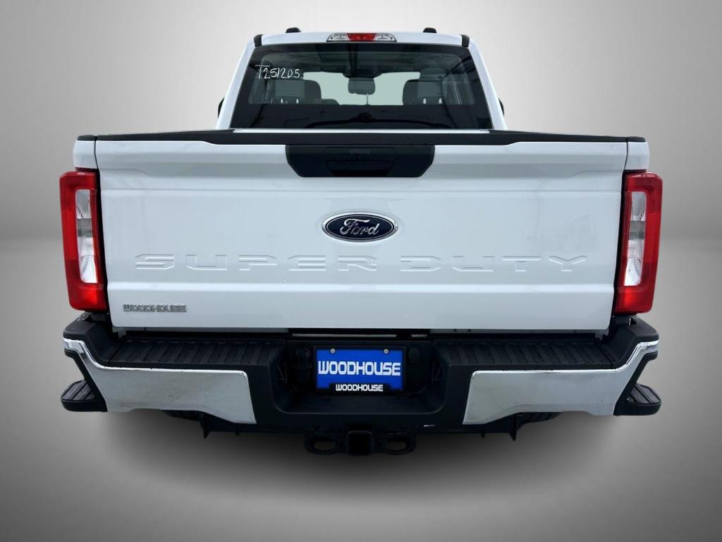 new 2025 Ford F-250 car, priced at $61,034
