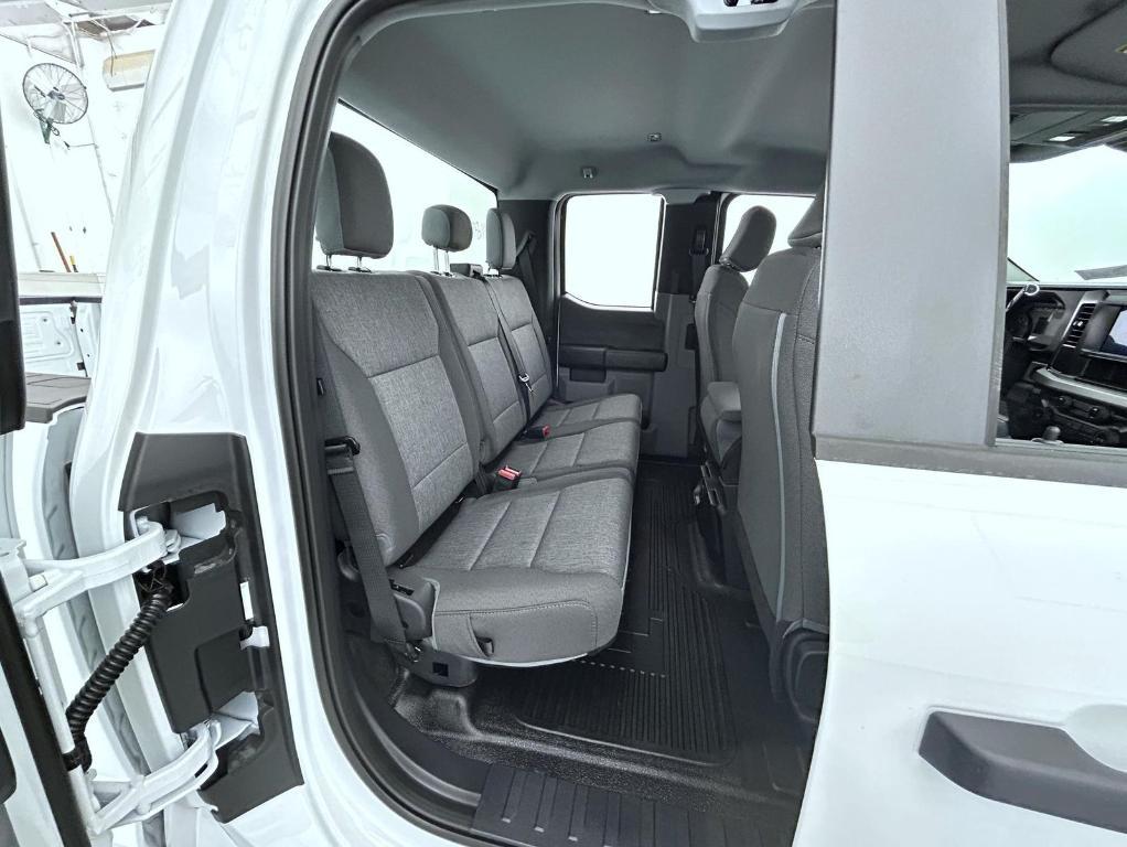 new 2025 Ford F-250 car, priced at $48,654