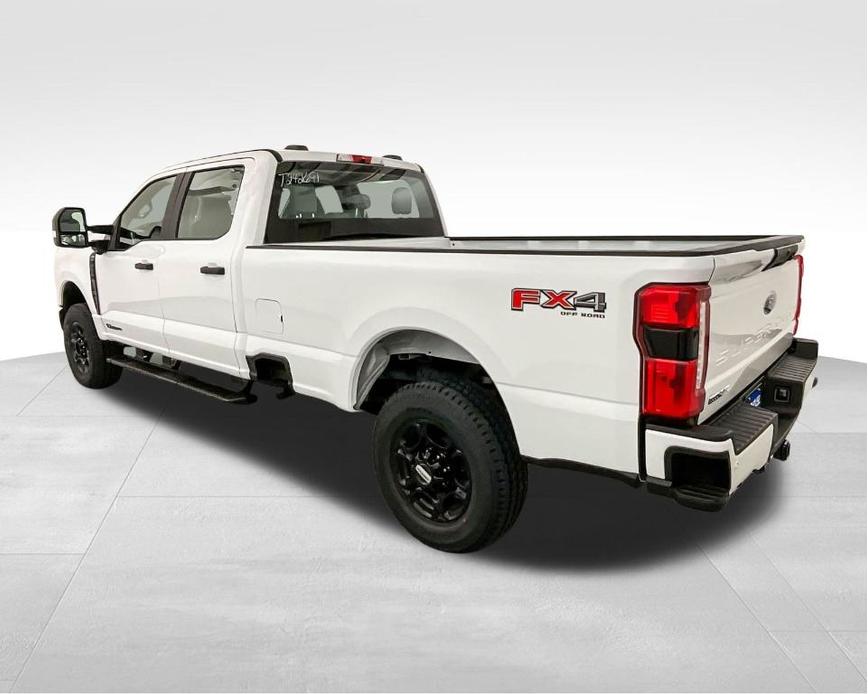 new 2024 Ford F-250 car, priced at $68,824