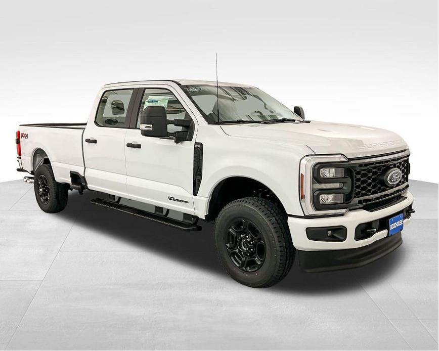 new 2024 Ford F-250 car, priced at $68,824