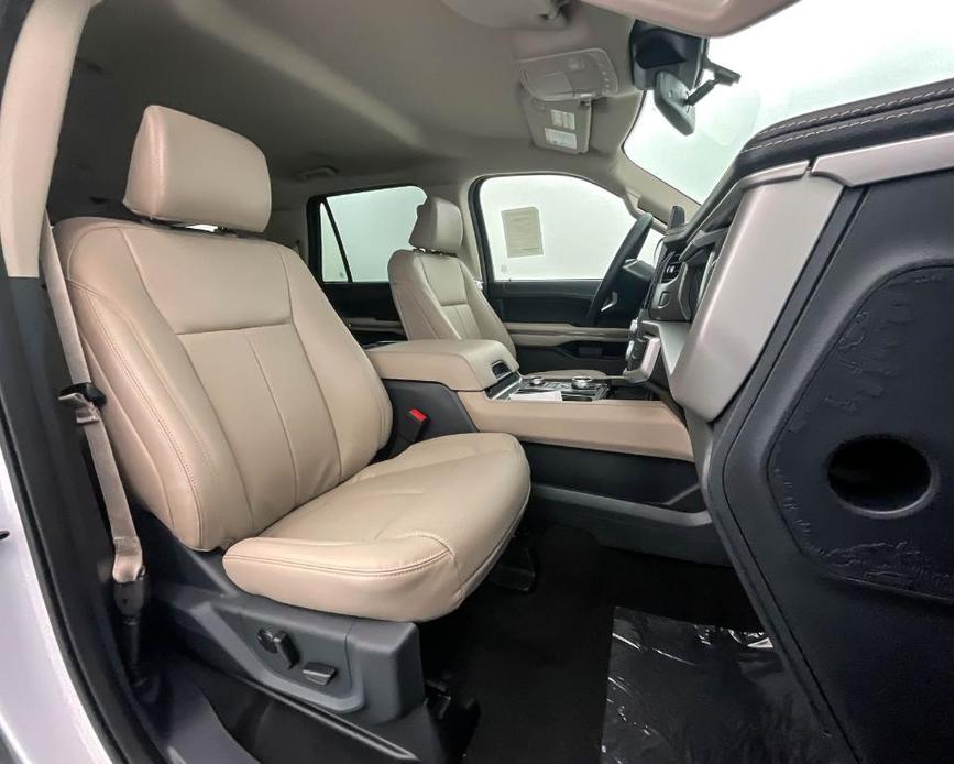 new 2024 Ford Expedition Max car, priced at $63,179