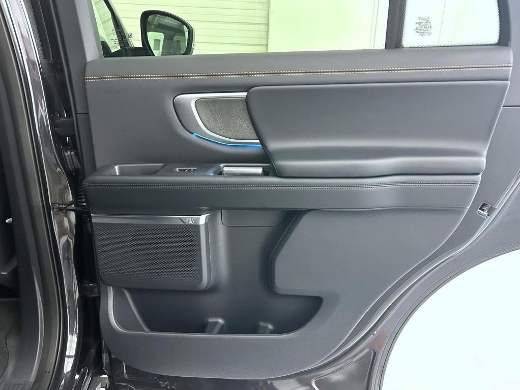 new 2025 Ford Expedition car, priced at $81,819