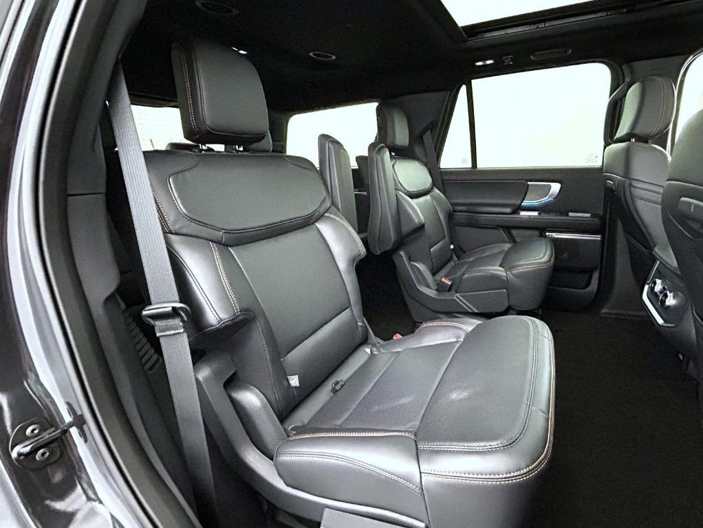 new 2025 Ford Expedition car, priced at $81,819