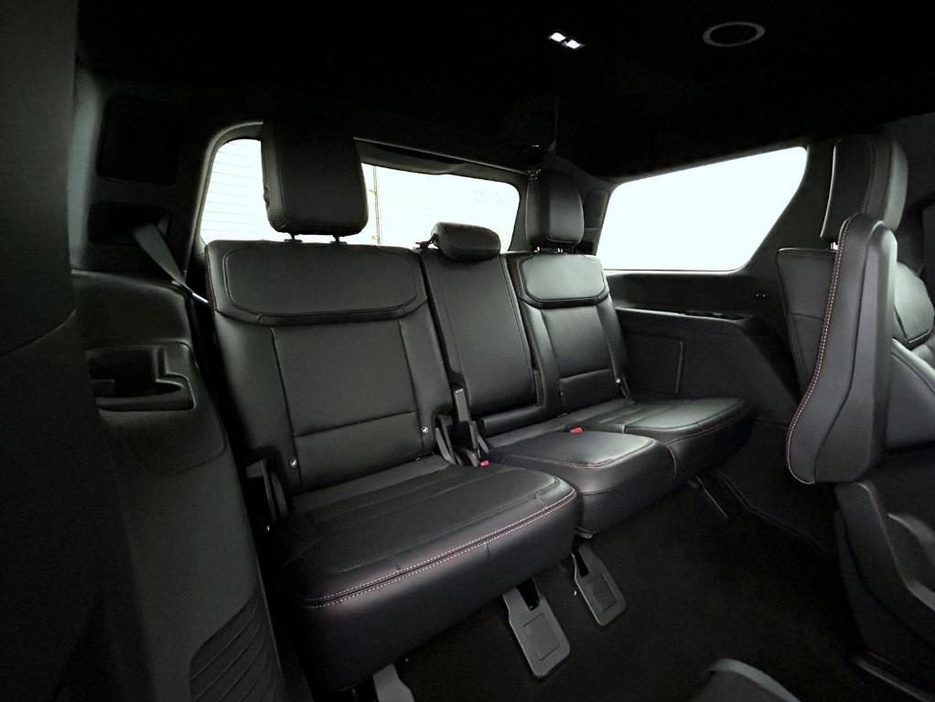 new 2025 Ford Expedition car, priced at $81,819