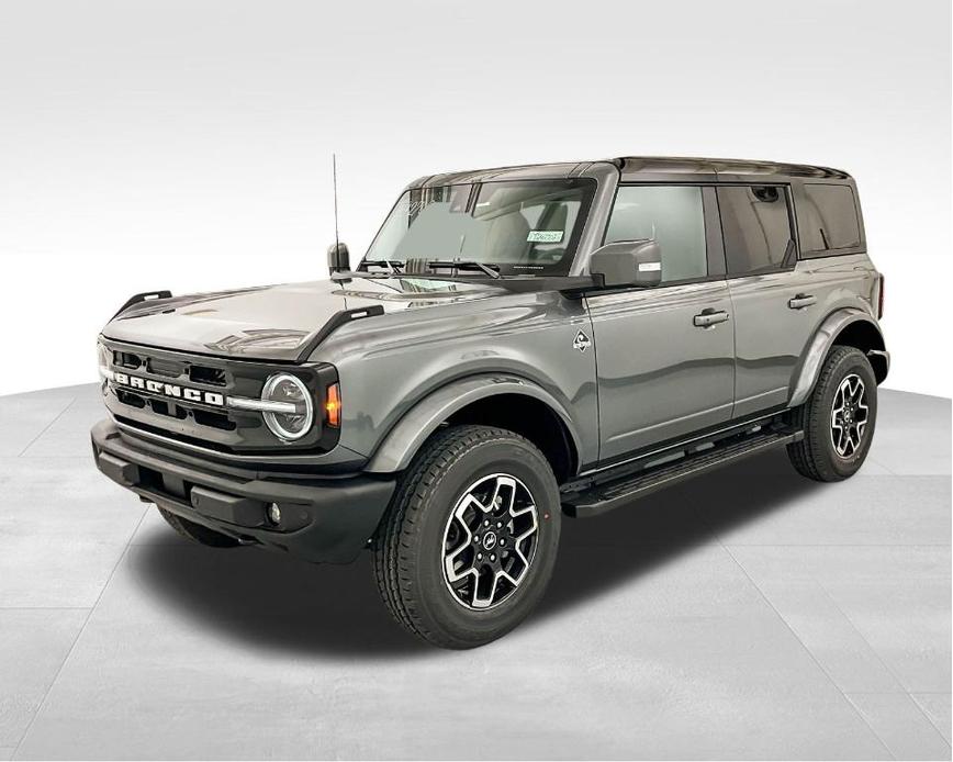 new 2024 Ford Bronco car, priced at $49,914