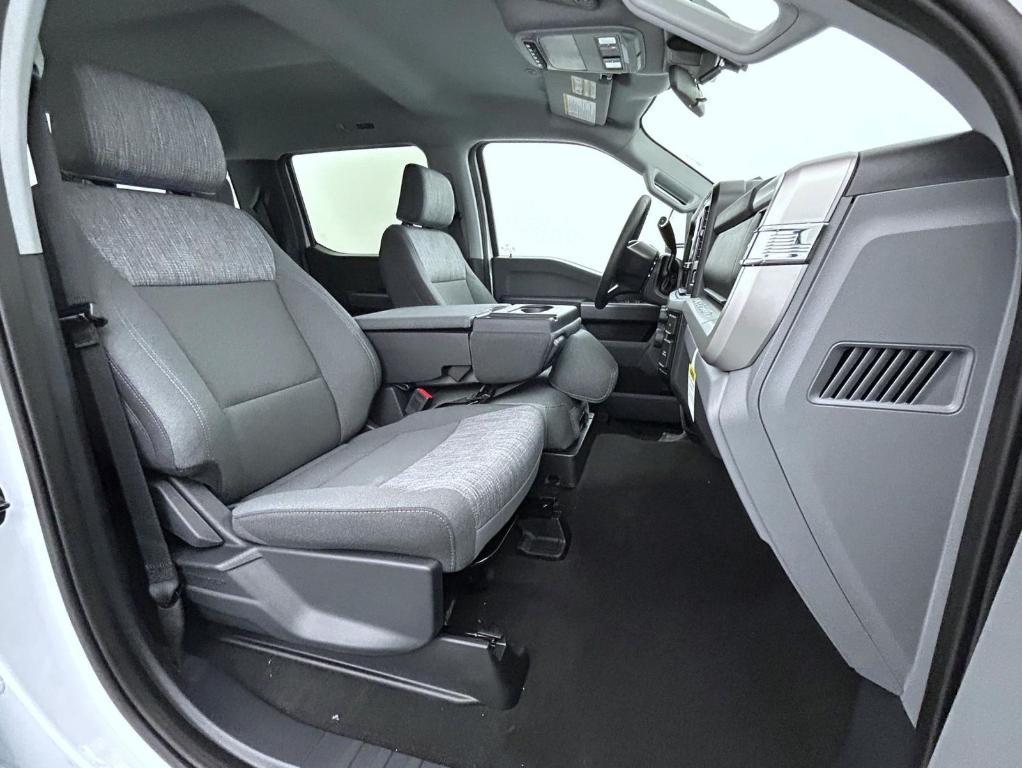 new 2025 Ford F-250 car, priced at $55,649