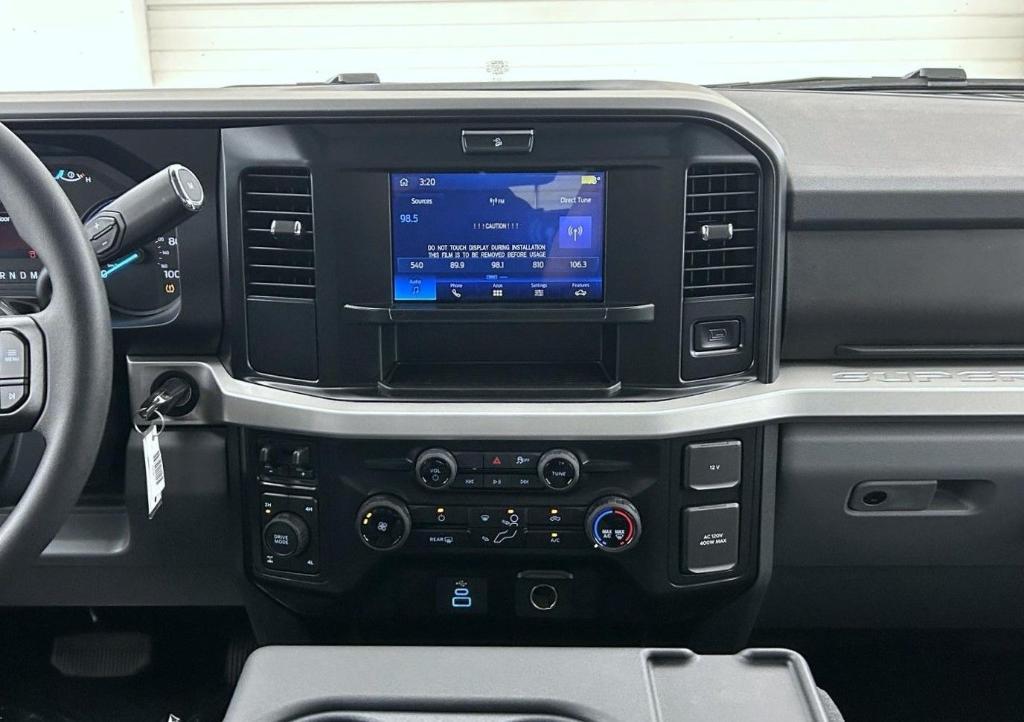new 2025 Ford F-250 car, priced at $55,649