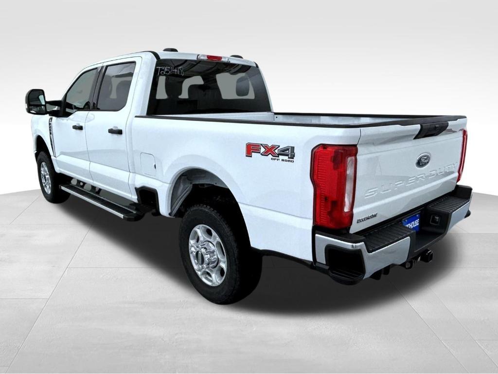 new 2025 Ford F-250 car, priced at $55,649