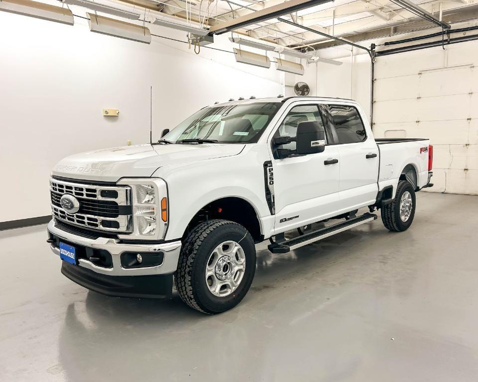 new 2025 Ford F-350 car, priced at $71,494