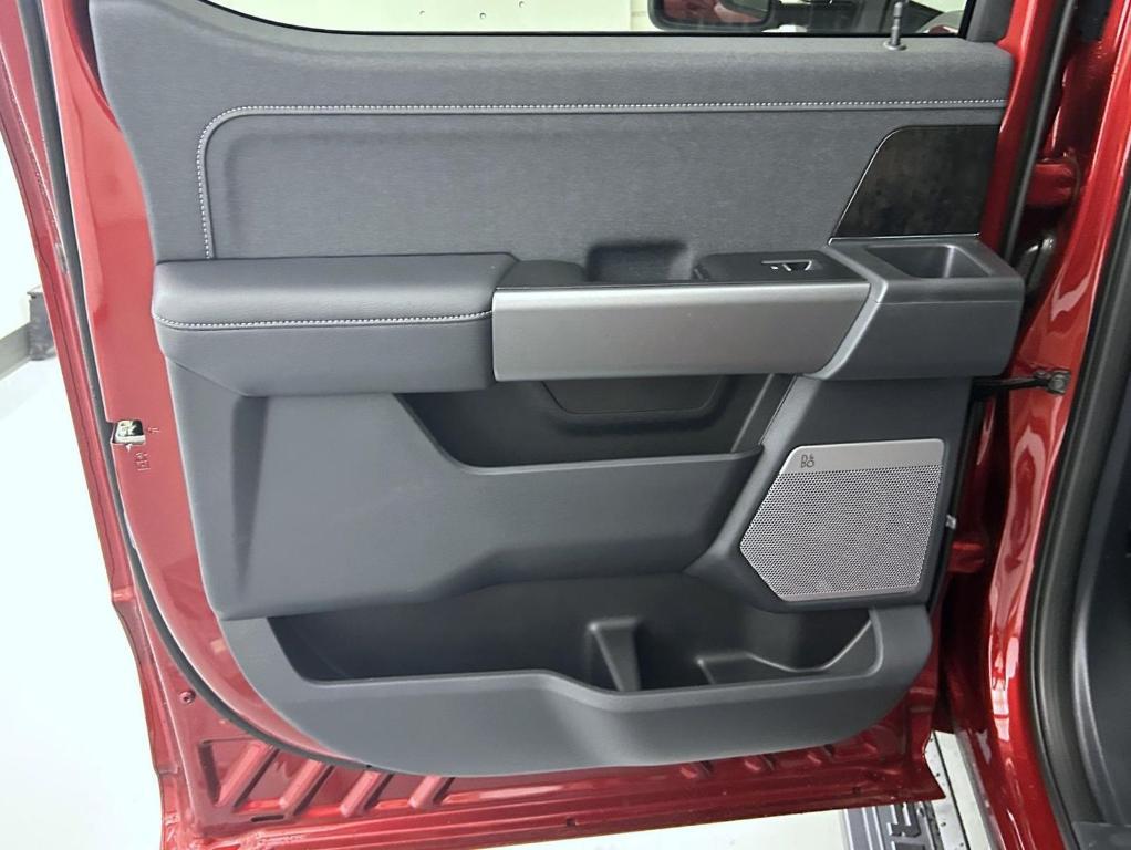 new 2025 Ford F-250 car, priced at $80,074